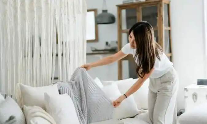 The hotel location shared by my best friend is the same one my husband often stays at